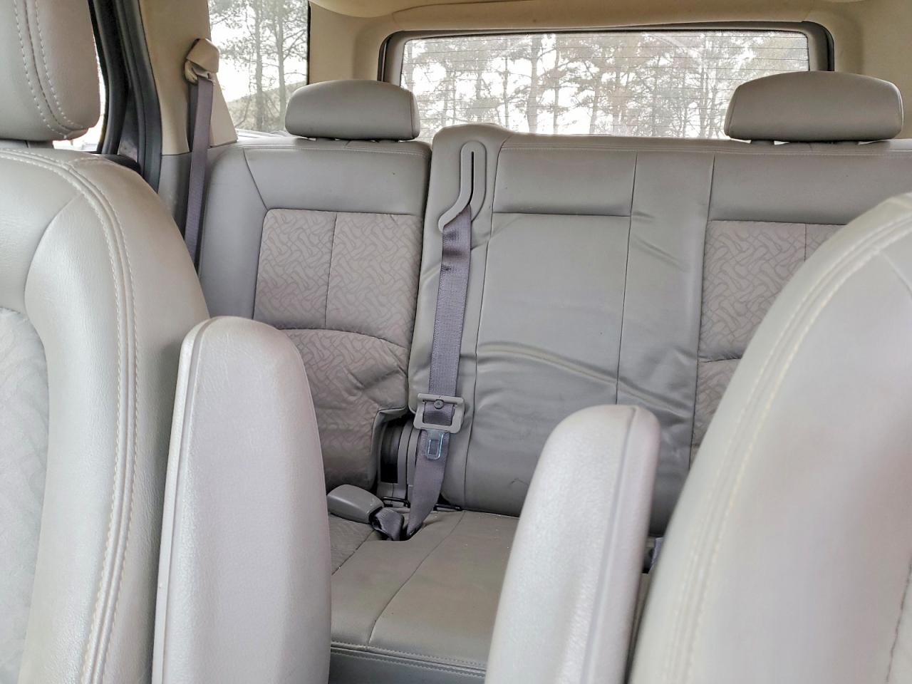 2007 SATURN VUE photo 10