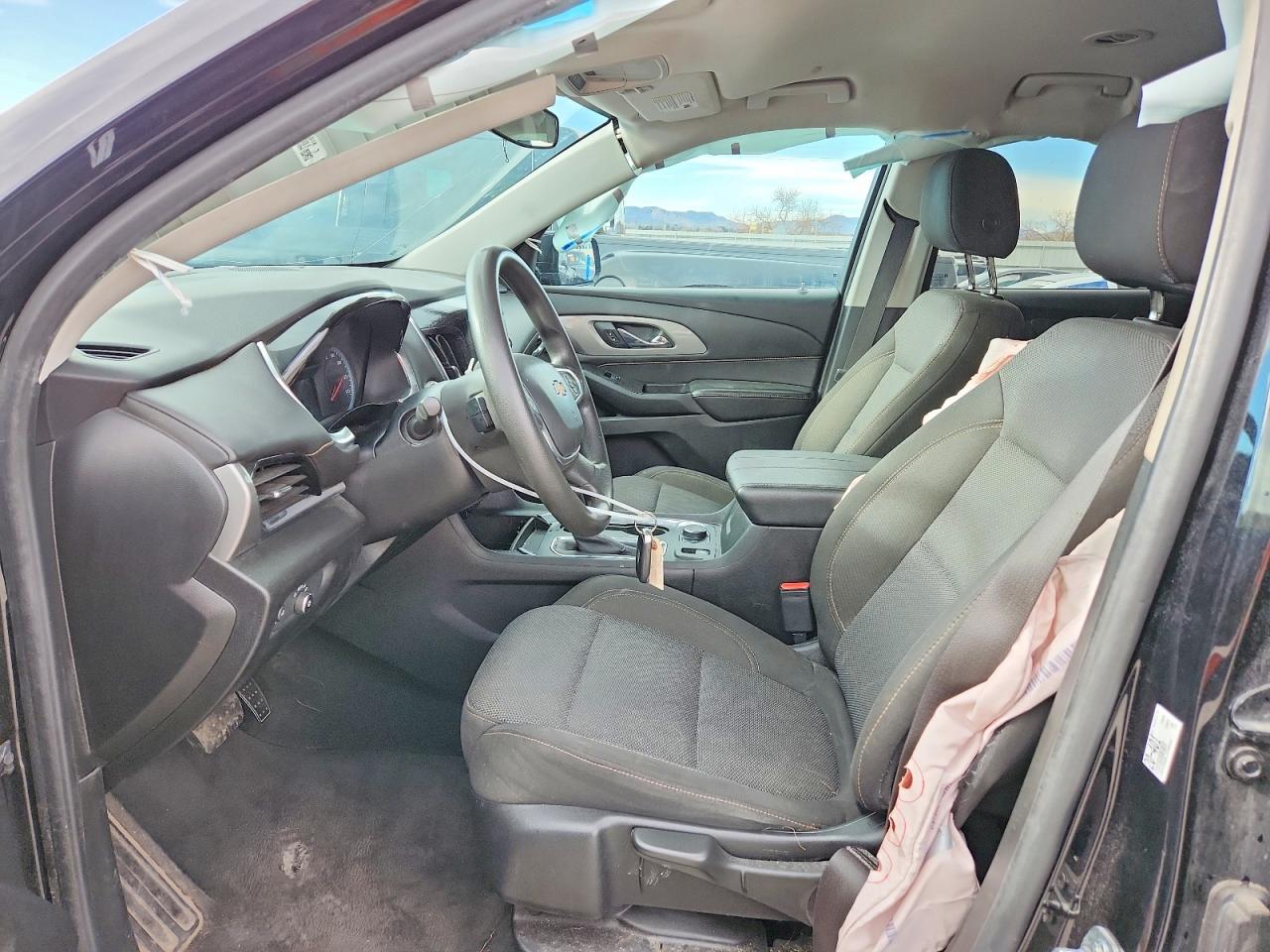 2020 CHEVROLET TRAVERSE LS photo 19