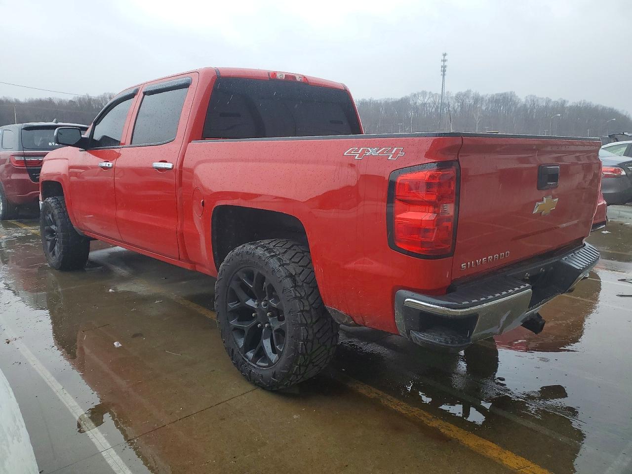 2015 CHEVROLET SILVERADO K1500 photo 2