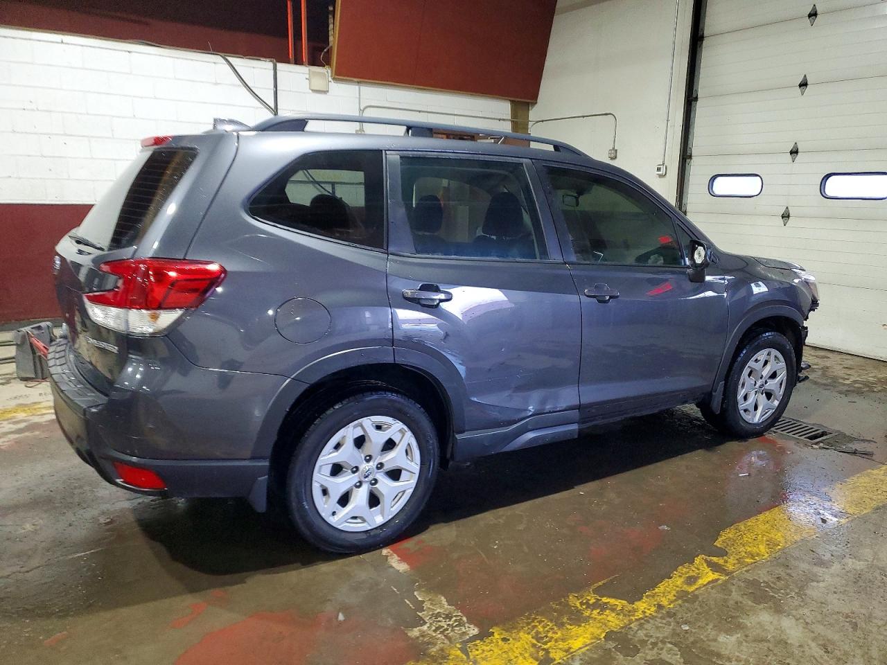 2020 SUBARU FORESTER photo 7