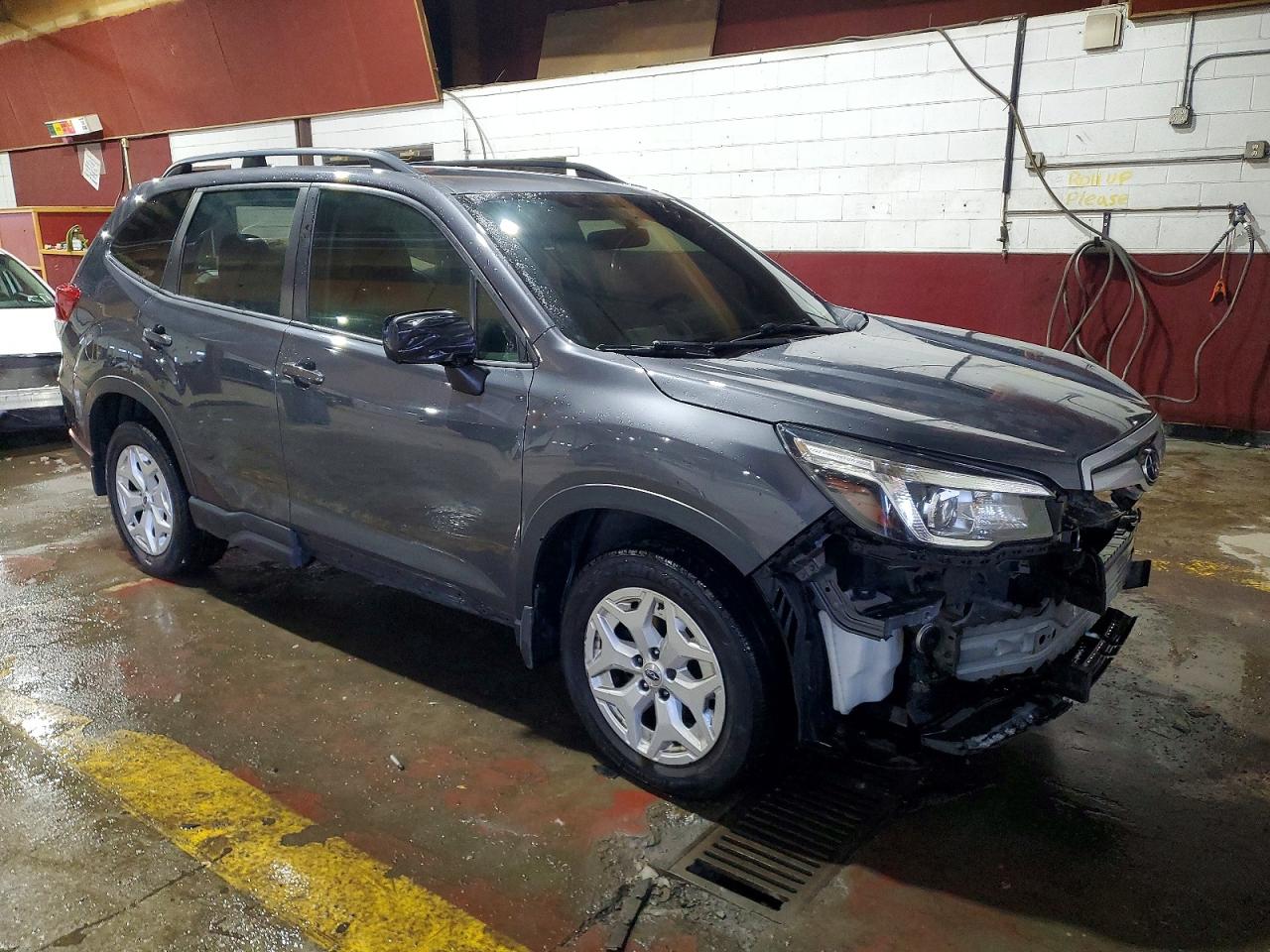 2020 SUBARU FORESTER photo 10