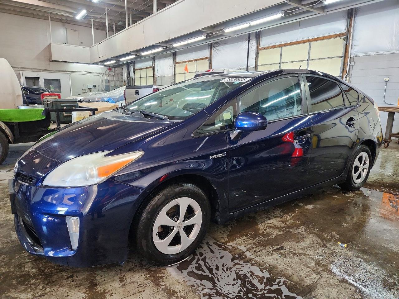 2013 TOYOTA PRIUS