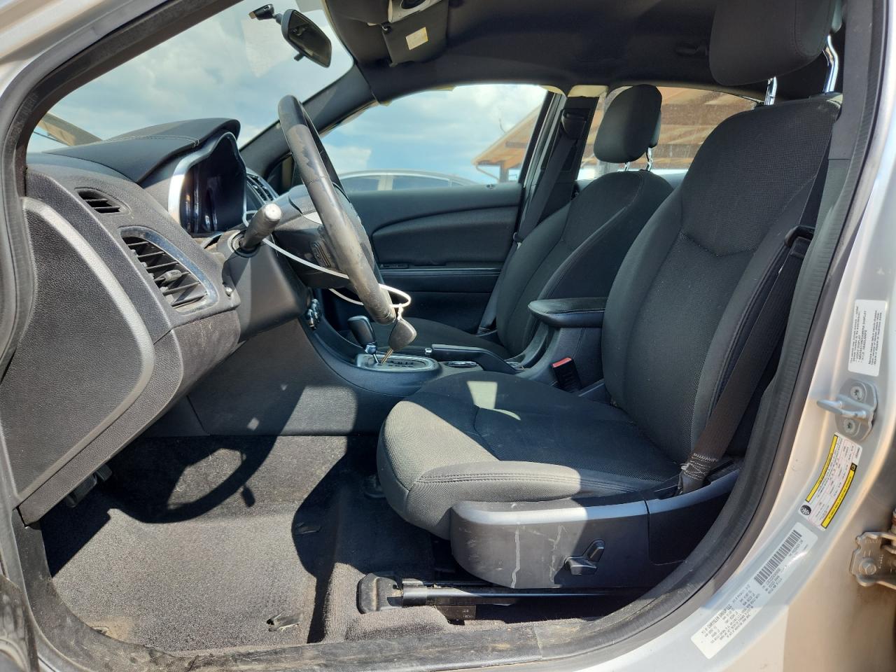2012 DODGE AVENGER SXT photo 7