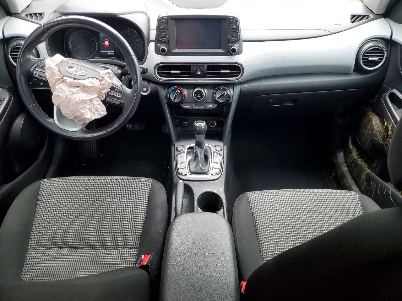 2020 HYUNDAI KONA SEL PLUS photo 22