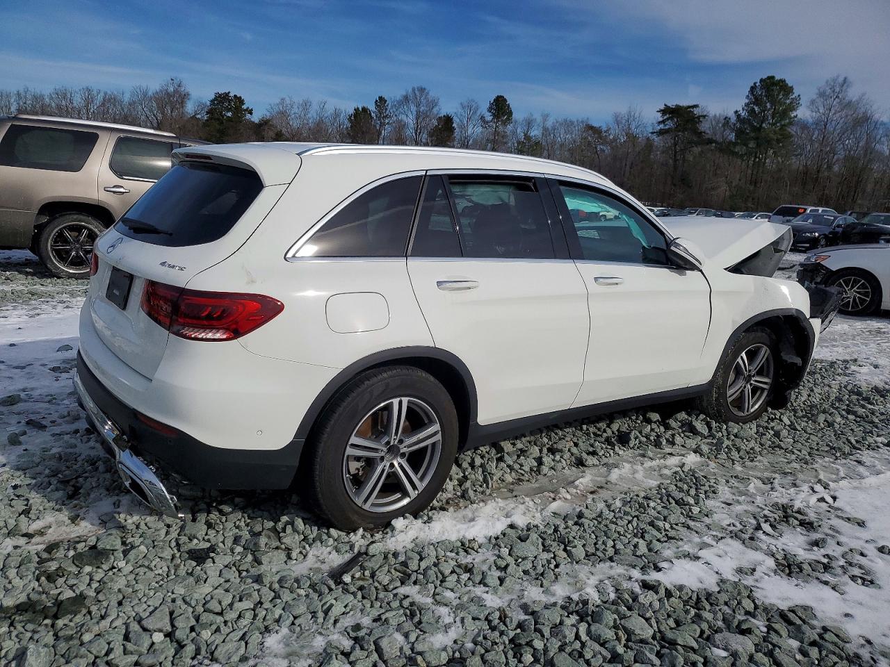 2022 MERCEDES-BENZ GLC 300 4MATIC photo 3