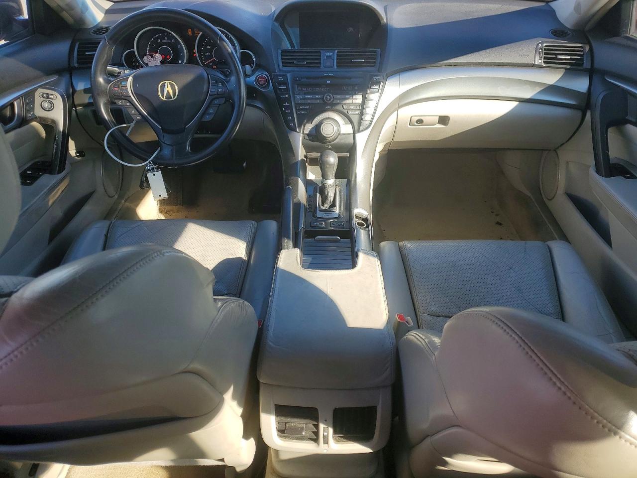 2010 ACURA TL photo 8