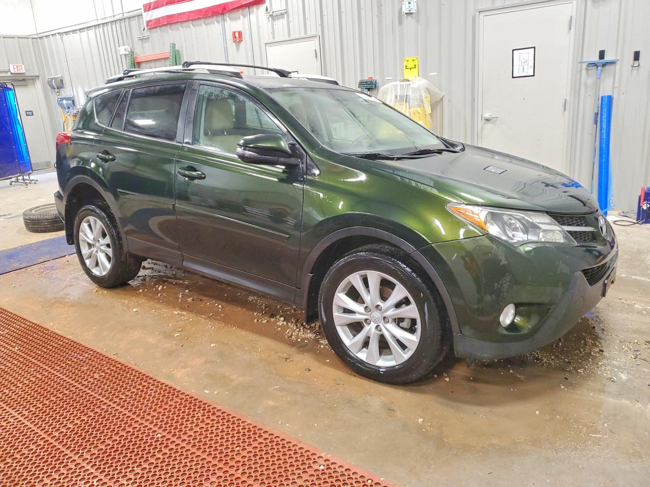 2013 TOYOTA RAV4 LIMITED photo 4