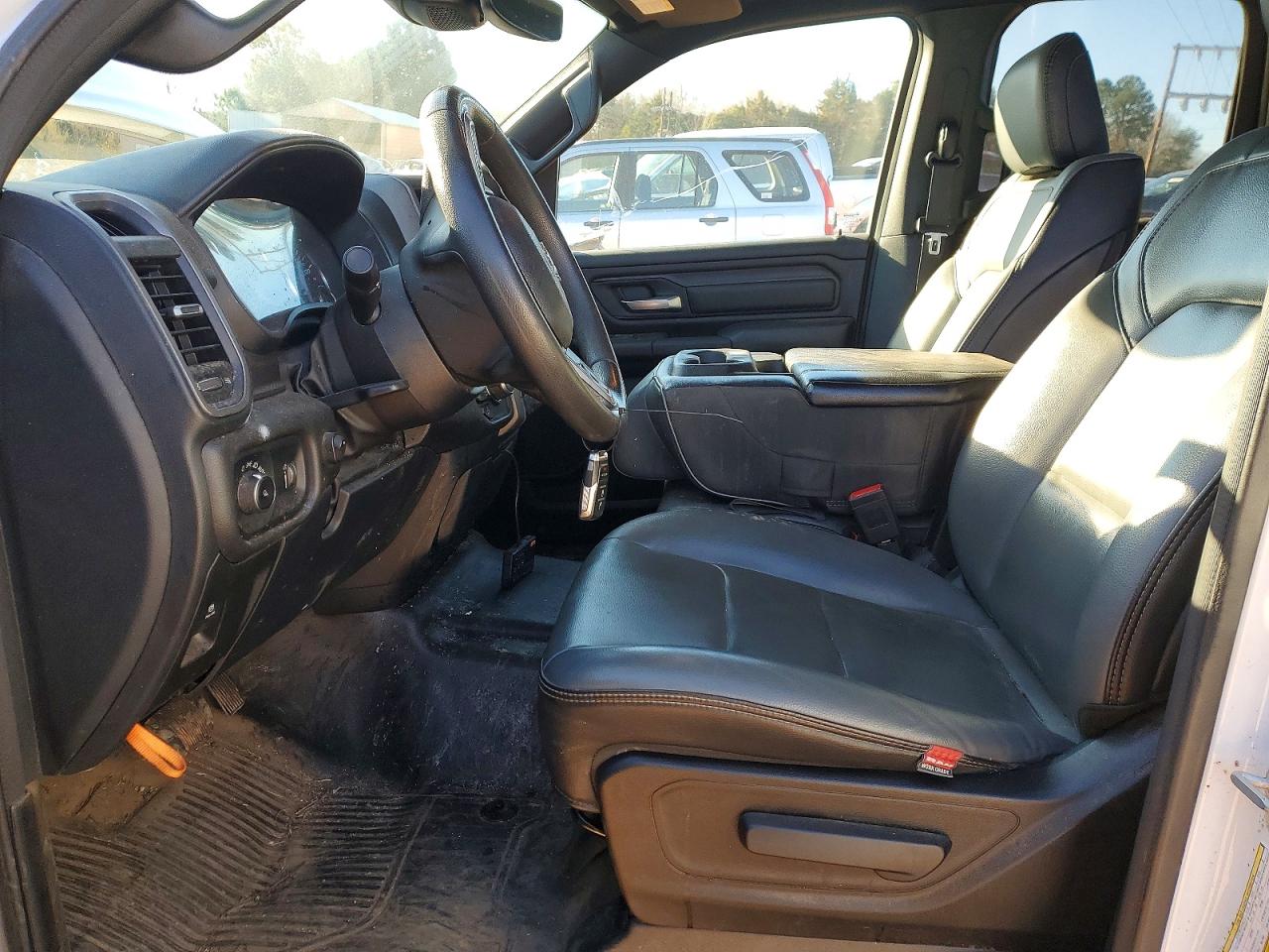 2023 RAM 1500 TRADESMAN photo 13