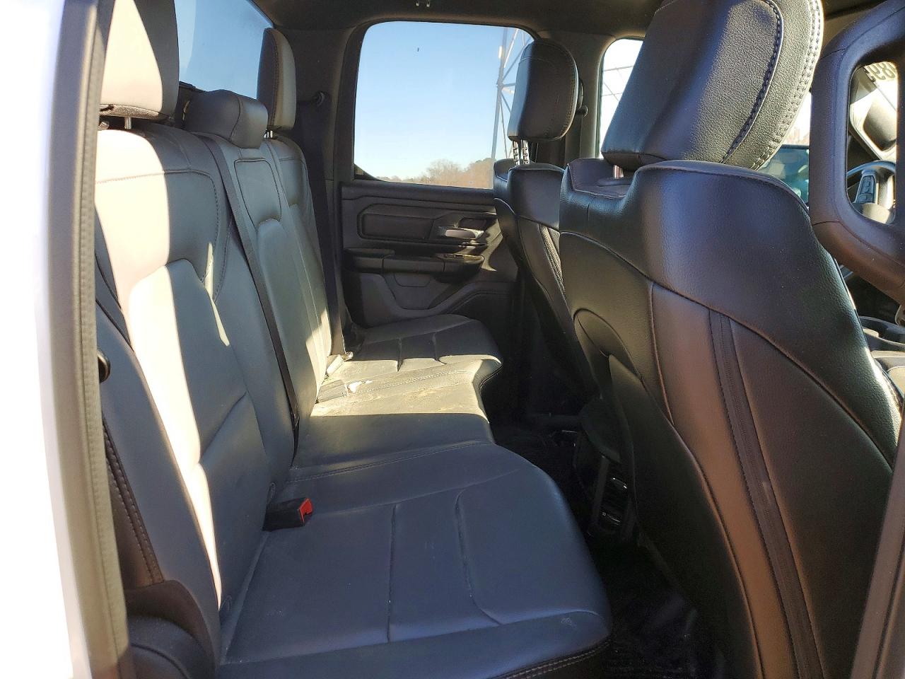 2023 RAM 1500 TRADESMAN photo 19