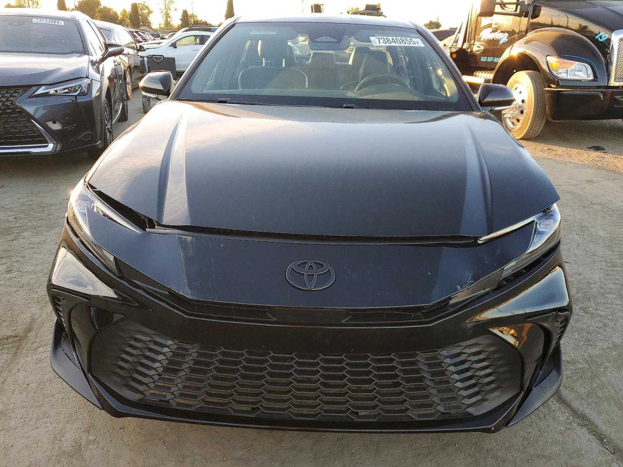 2025 TOYOTA CAMRY XSE photo 13