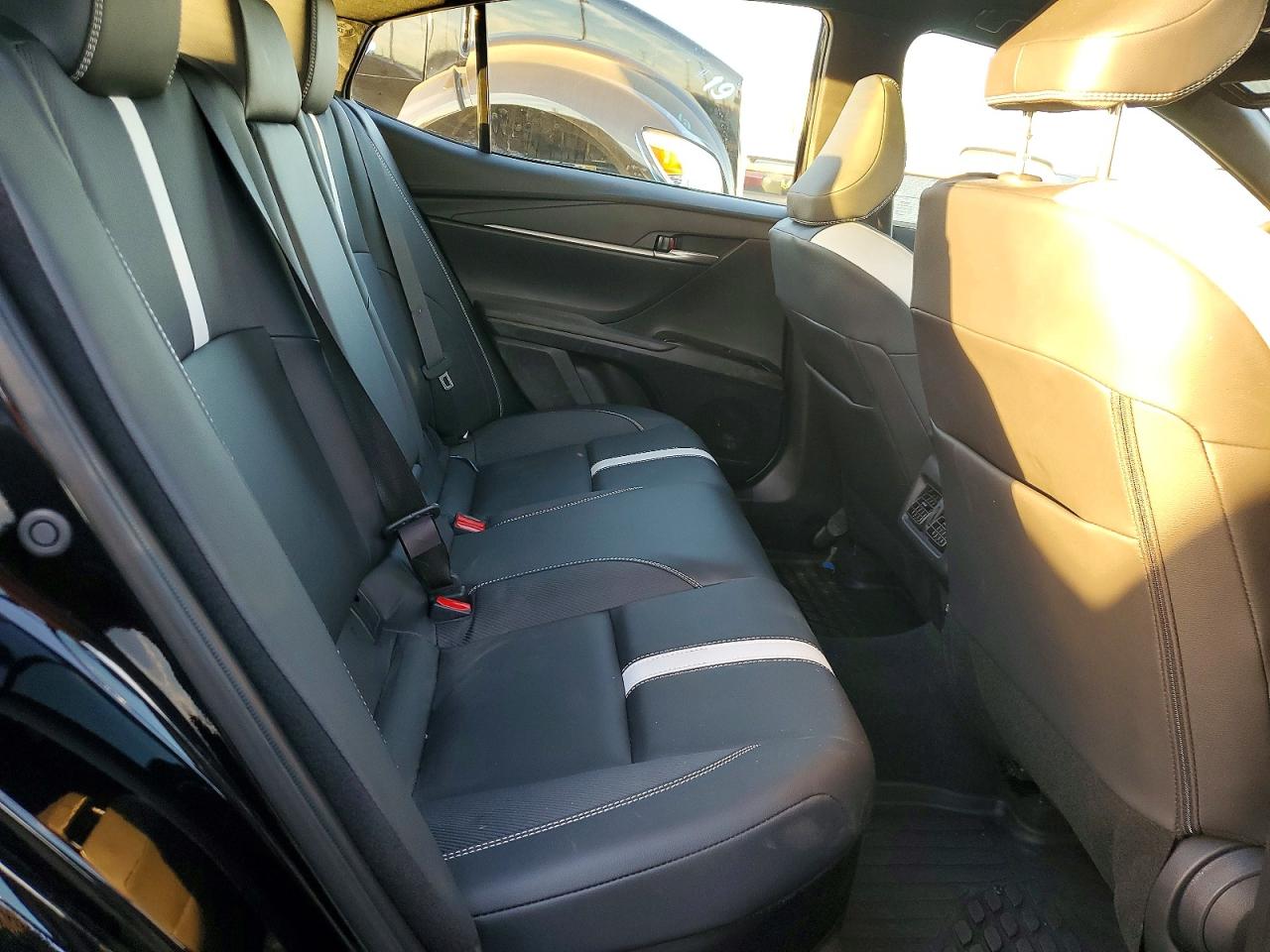 2025 TOYOTA CAMRY XSE photo 28