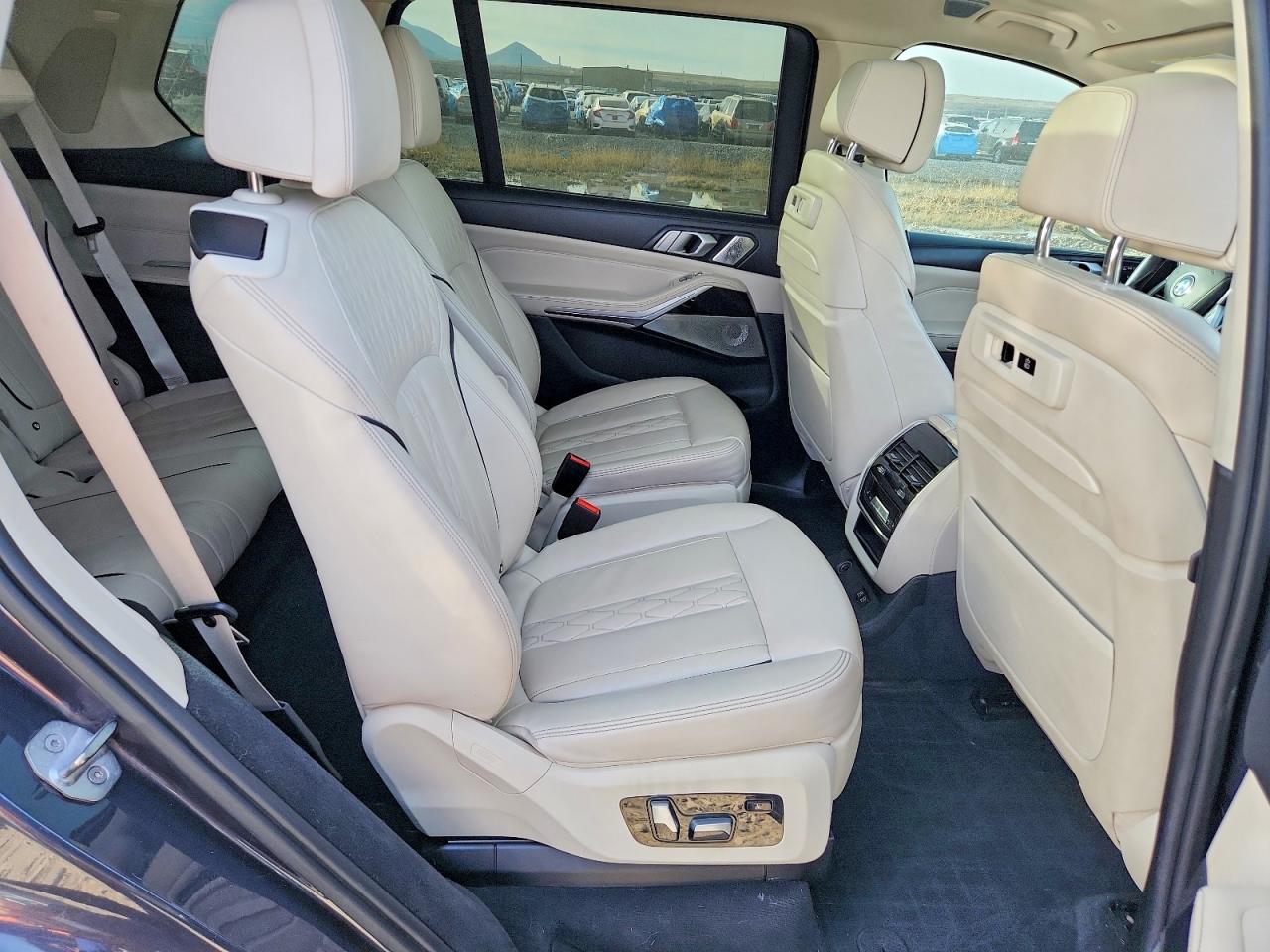 2019 BMW X7 XDRIVE50I photo 31