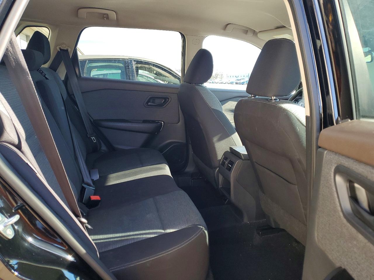 2021 NISSAN ROGUE S photo 11