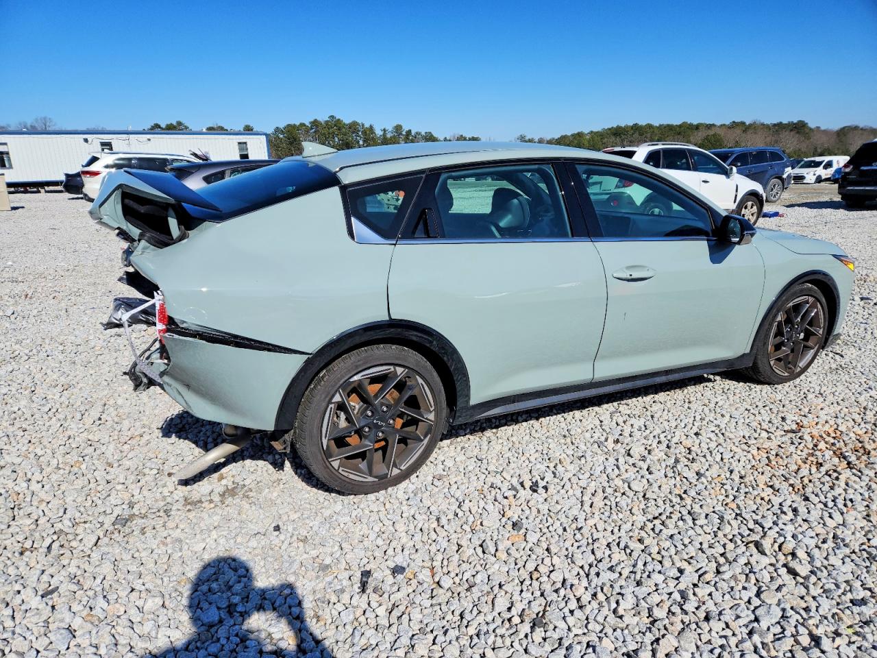 2025 KIA K4 GT LINE photo 3