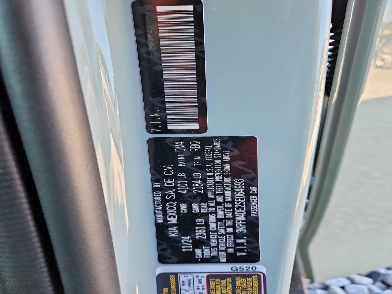 2025 KIA K4 GT LINE photo 12
