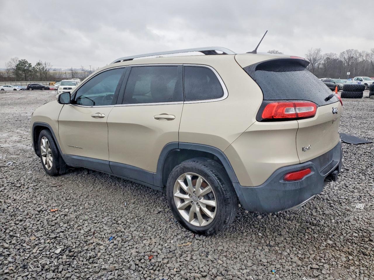 2015 JEEP CHEROKEE LIMITED photo 2