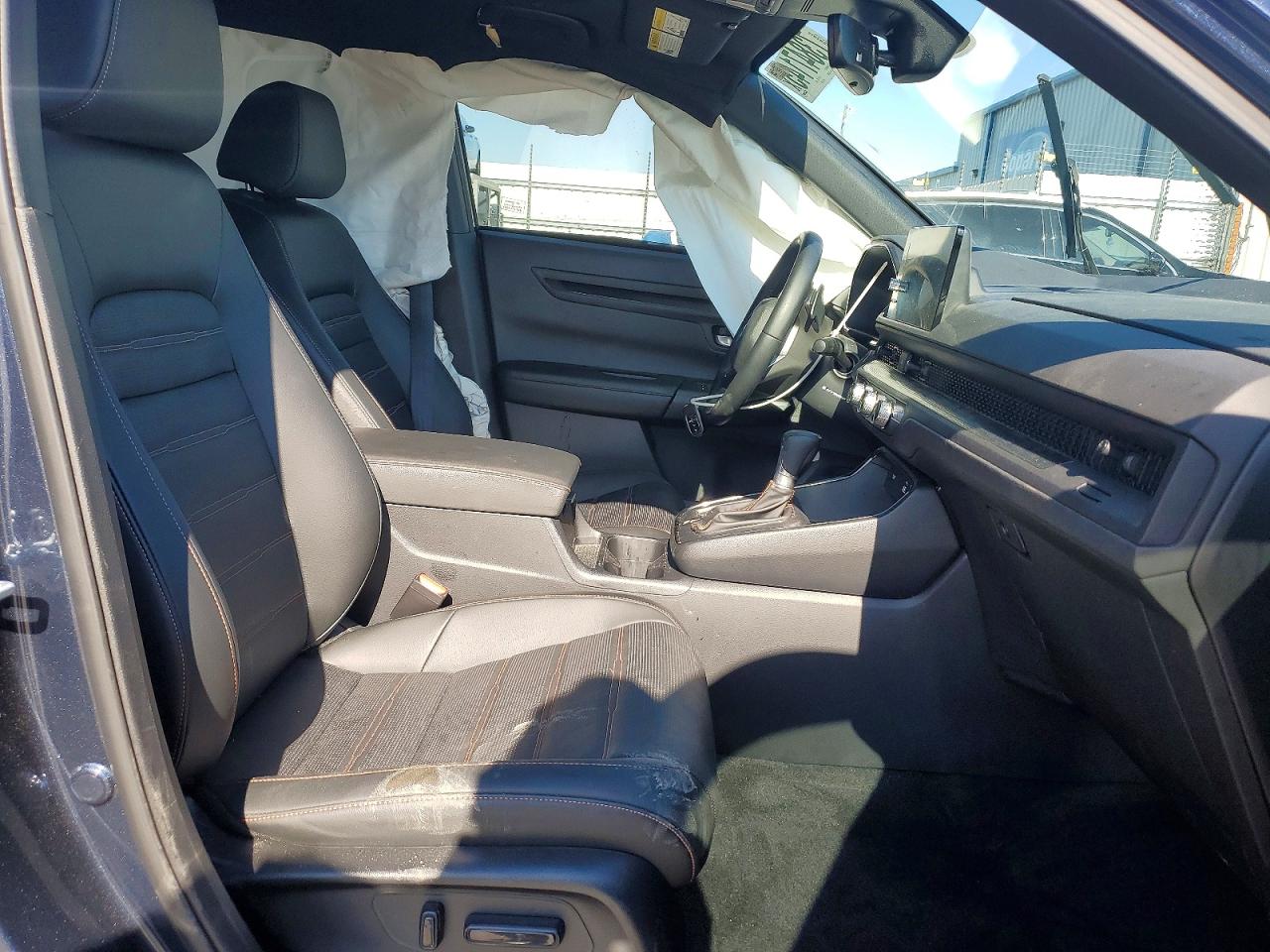 2025 HONDA CR-V SPORT-L photo 13