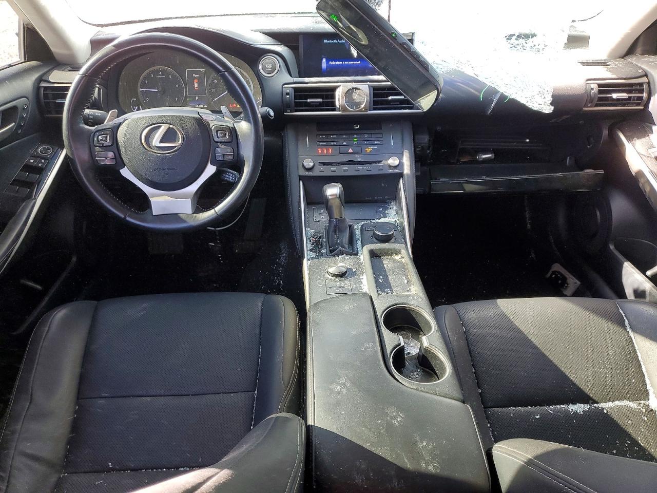 2019 LEXUS IS 300 photo 22