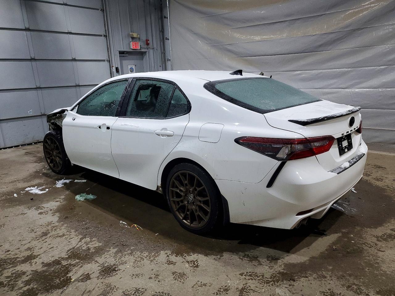 2023 TOYOTA CAMRY SE NIGHT SHADE photo 2