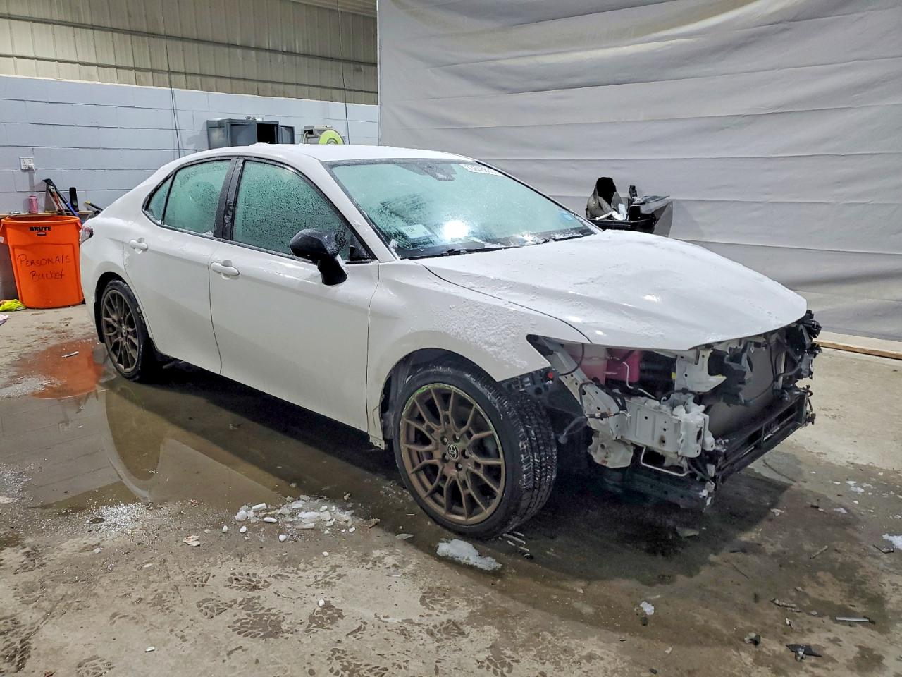 2023 TOYOTA CAMRY SE NIGHT SHADE photo 4