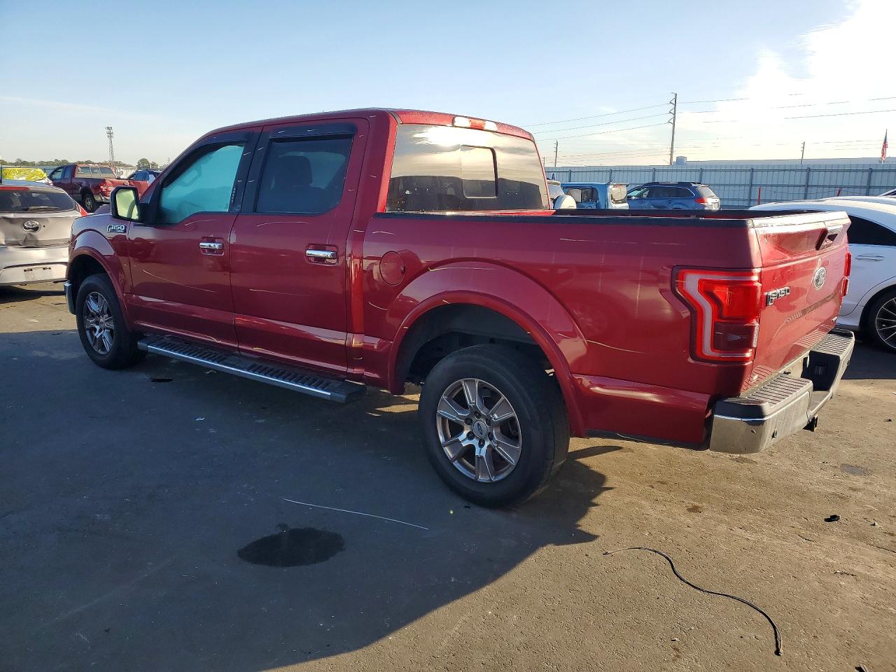 2015 FORD F150 SUPERCREW photo 2