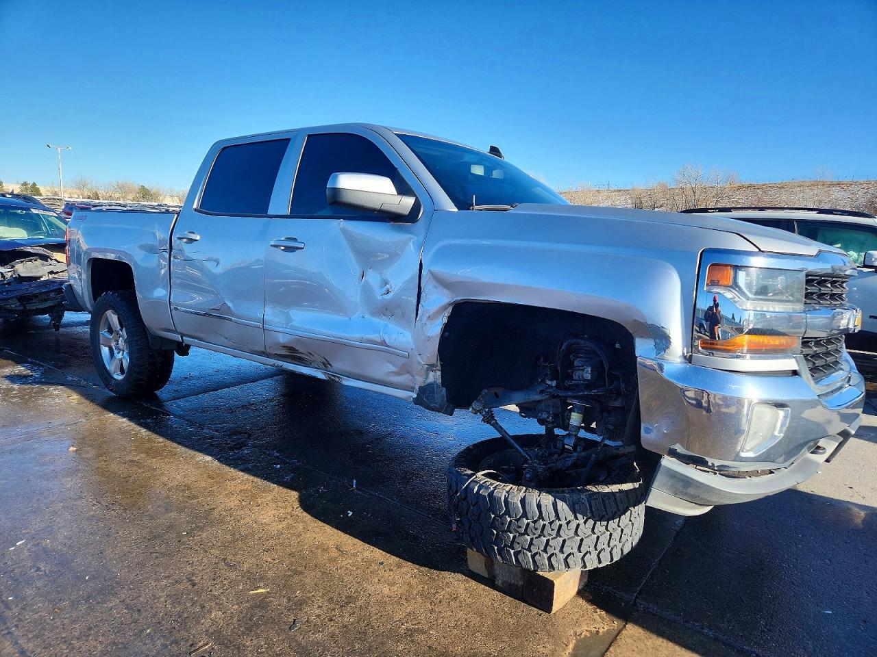 2018 CHEVROLET SILVERADO K1500 LT photo 10
