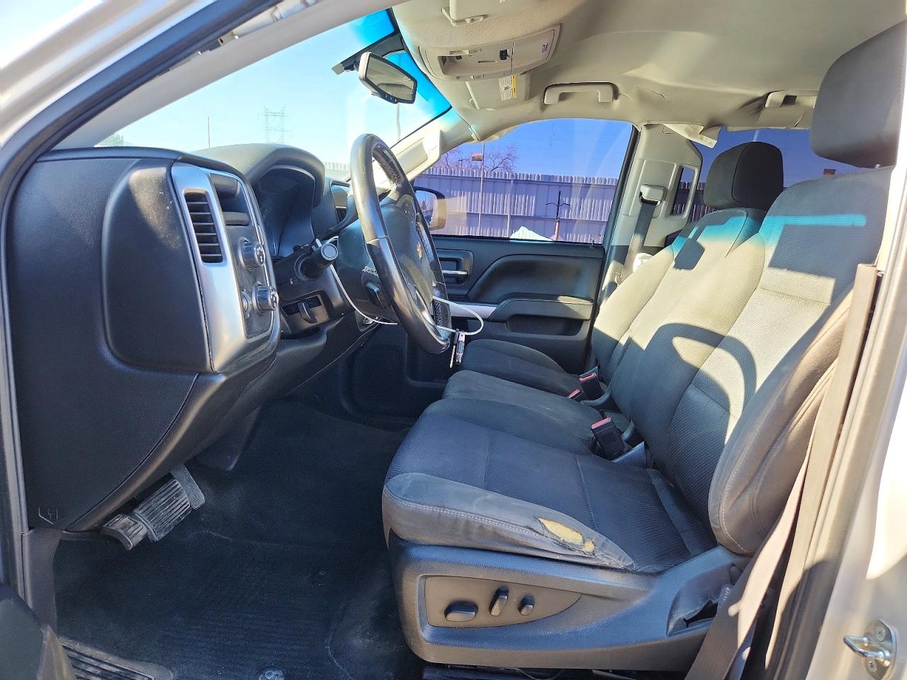 2018 CHEVROLET SILVERADO K1500 LT photo 19