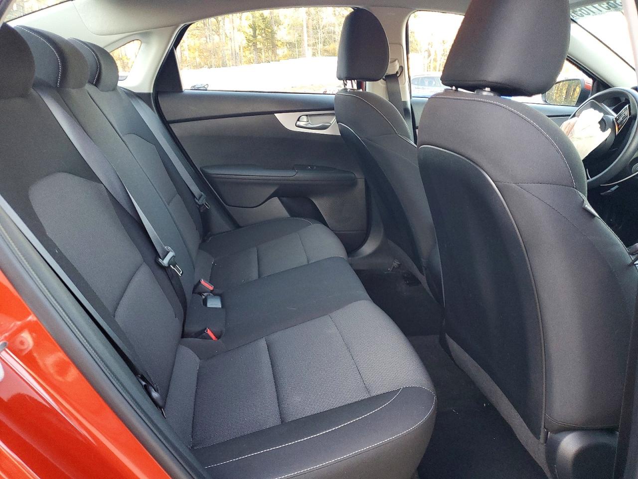 2023 KIA FORTE LXS photo 10