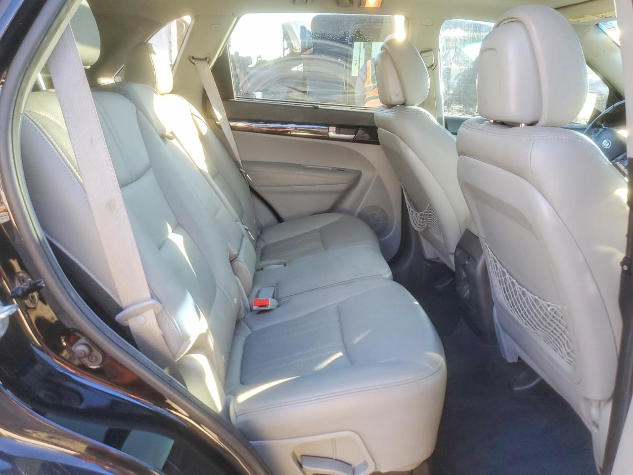 2015 KIA SORENTO SX photo 21