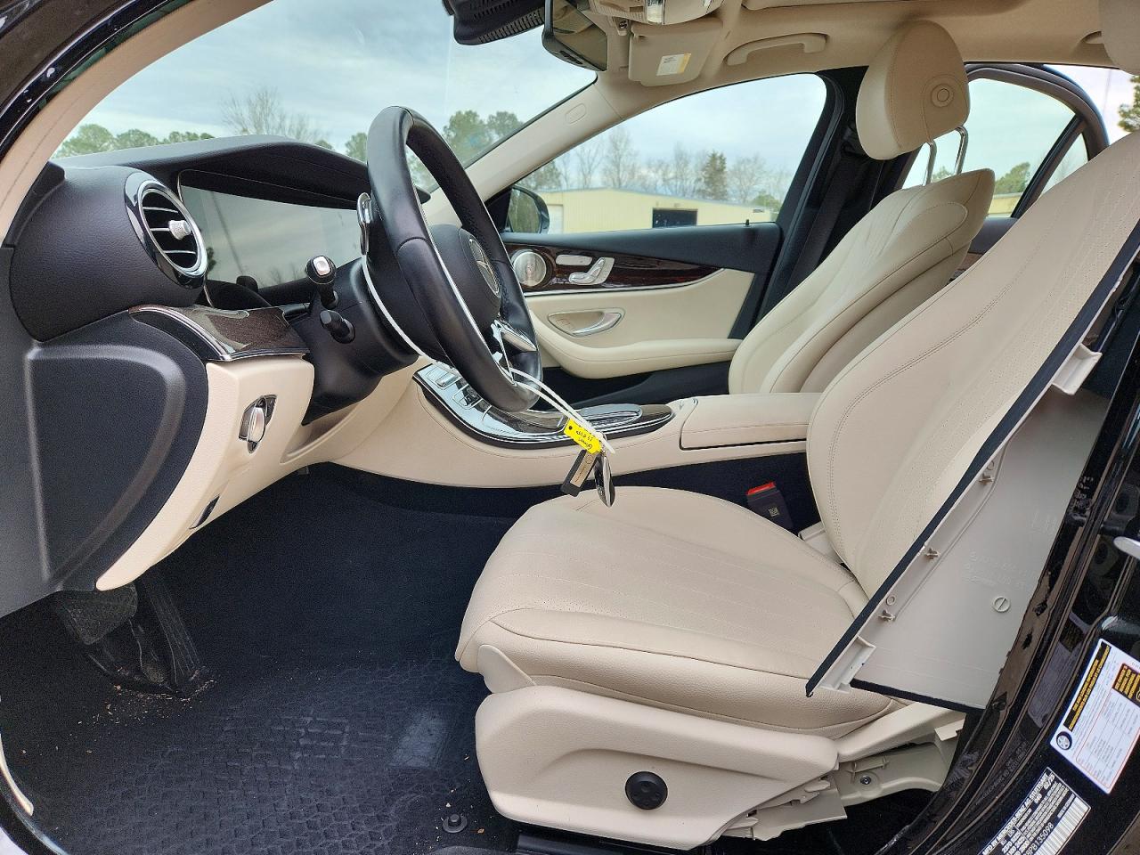 2023 MERCEDES-BENZ E 350 photo 13