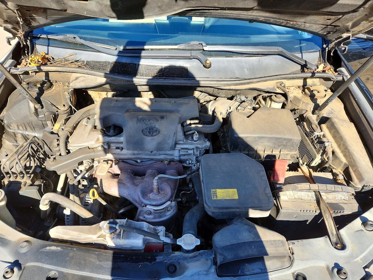 2012 TOYOTA CAMRY LE photo 21