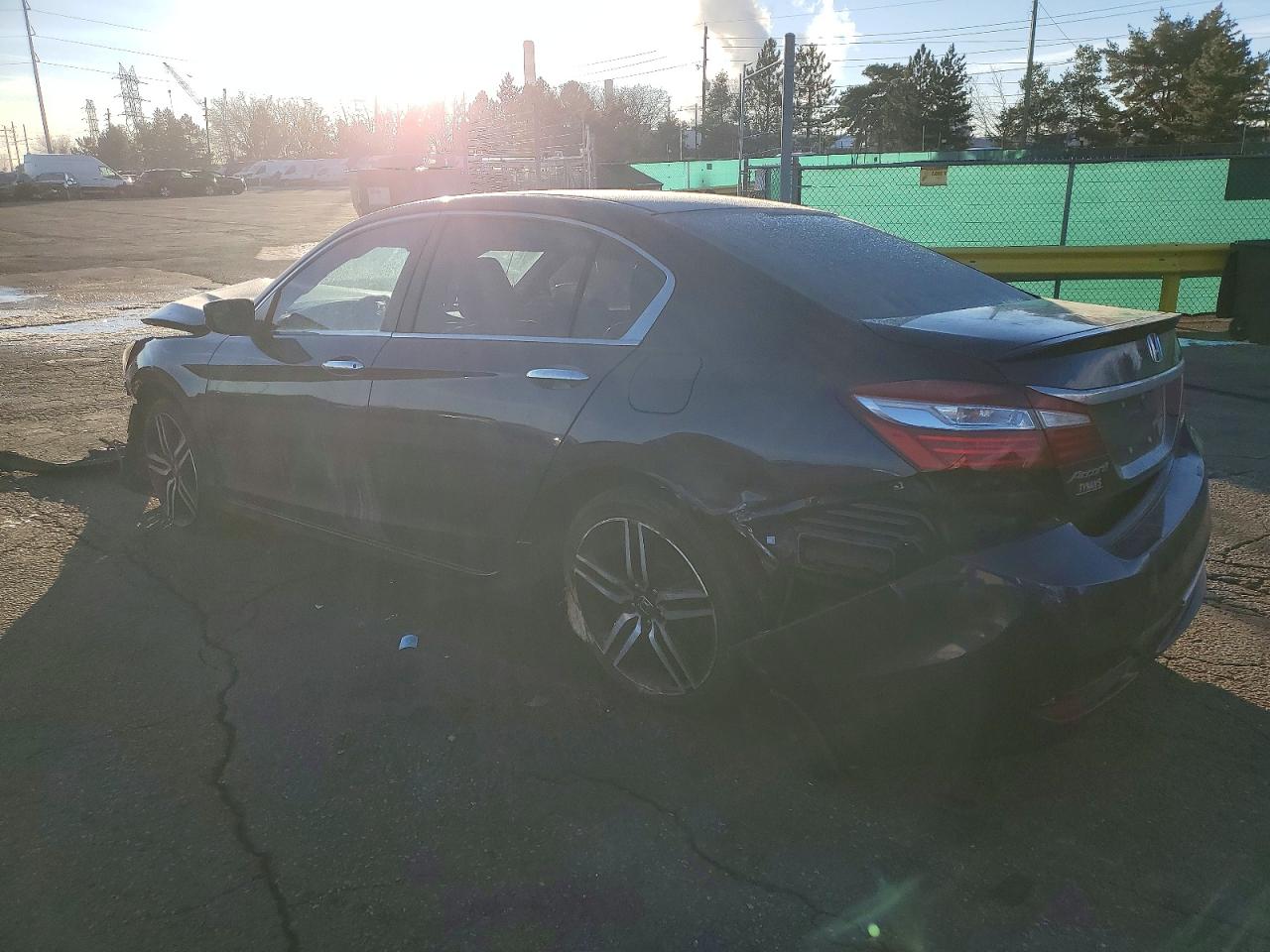 2016 HONDA ACCORD SPORT photo 2