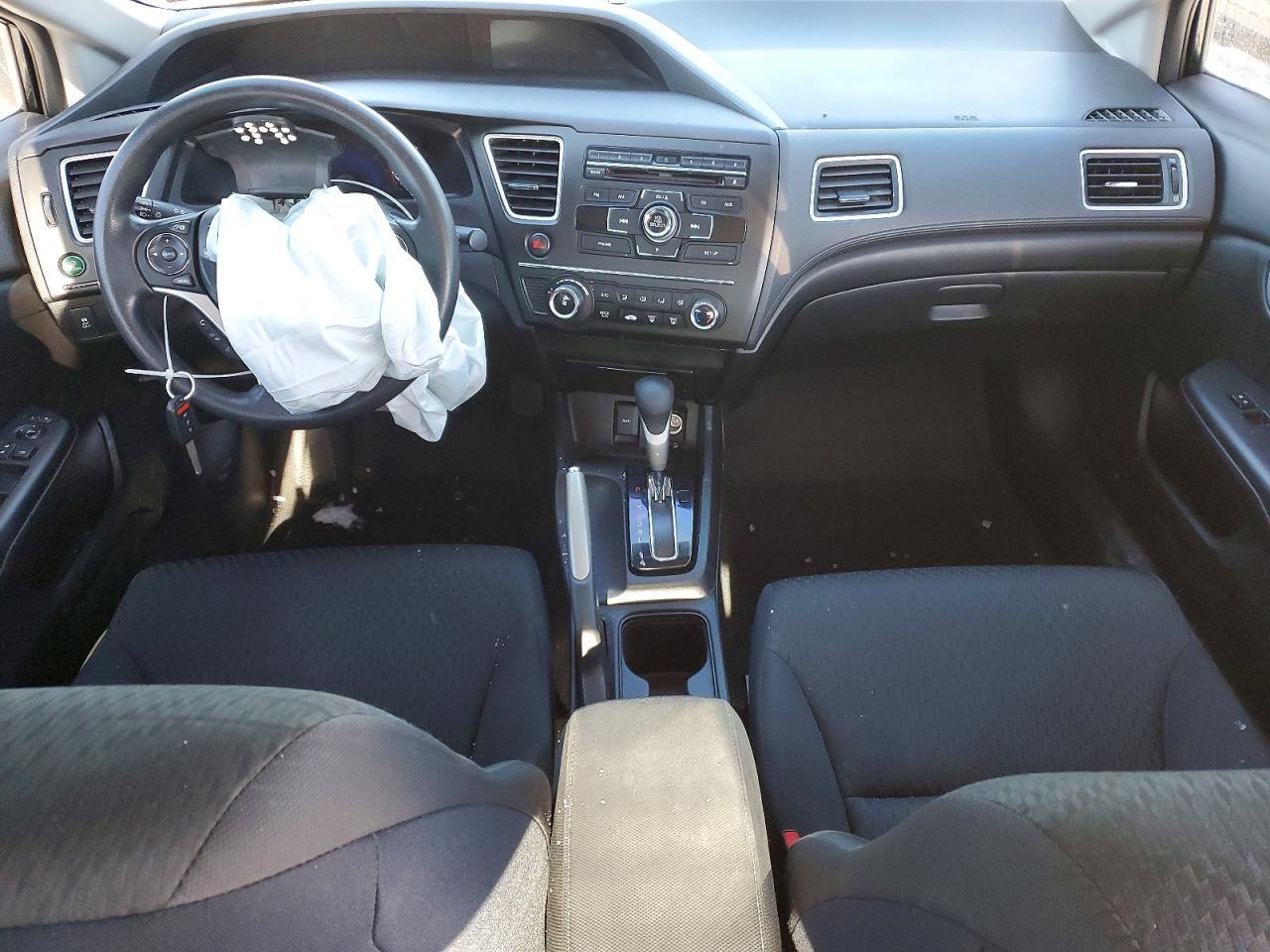 2015 HONDA CIVIC LX photo 8