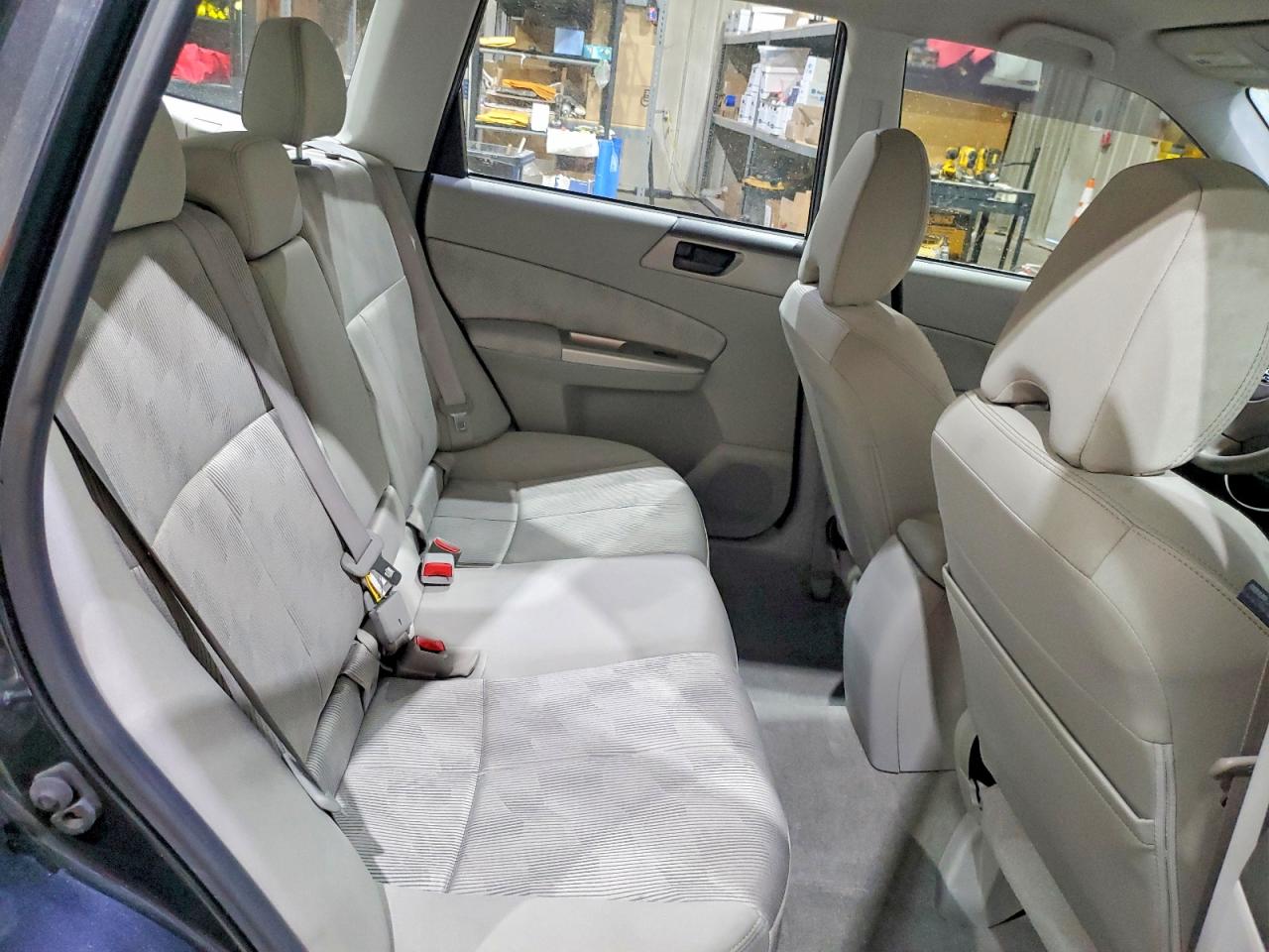 2010 SUBARU FORESTER XS photo 11