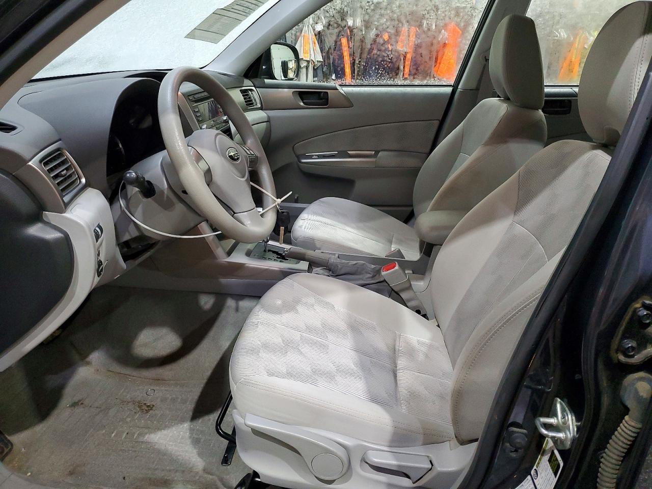 2010 SUBARU FORESTER XS photo 7
