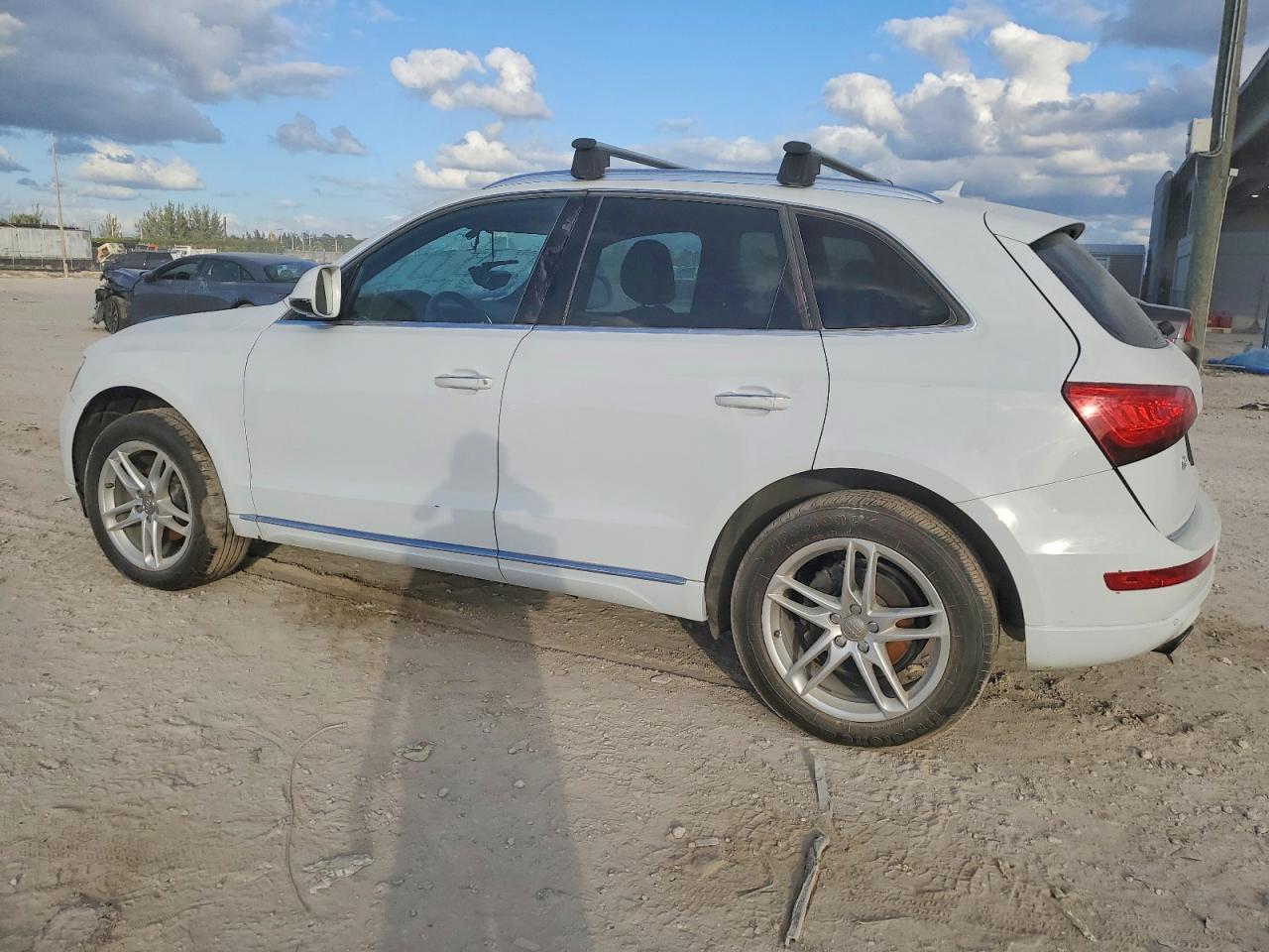 2017 AUDI Q5 PREMIUM PLUS photo 3