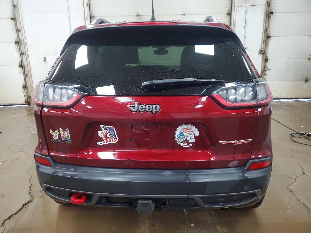2019 JEEP CHEROKEE TRAILHAWK photo 11