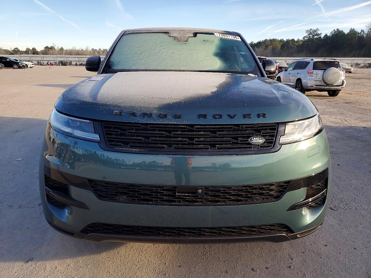2025 LAND ROVER RANGE ROVER SPORT SE photo 5