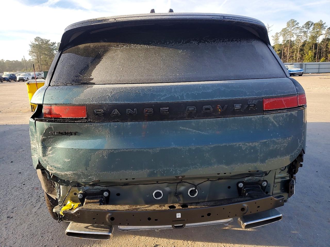 2025 LAND ROVER RANGE ROVER SPORT SE photo 6