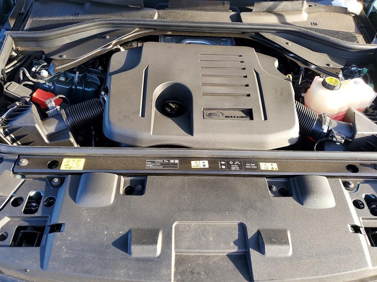 2025 LAND ROVER RANGE ROVER SPORT SE photo 12