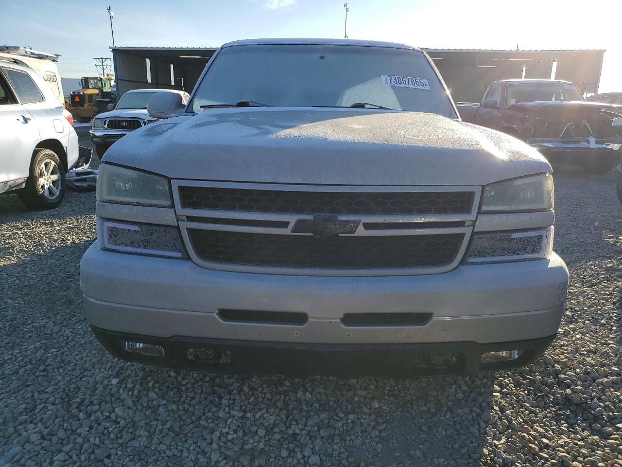 2004 CHEVROLET SILVERADO K1500 photo 5