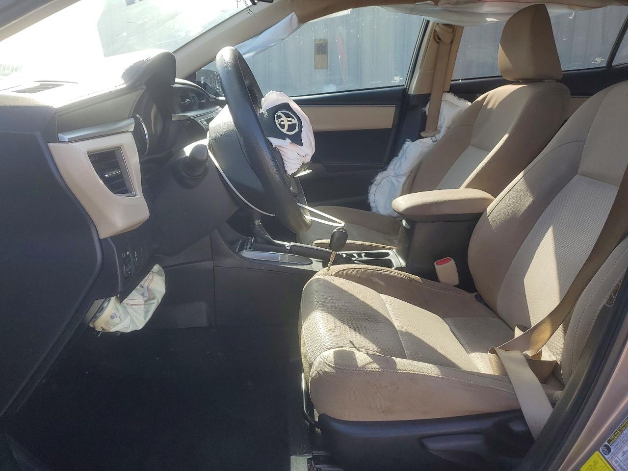 2016 TOYOTA COROLLA LE photo 13
