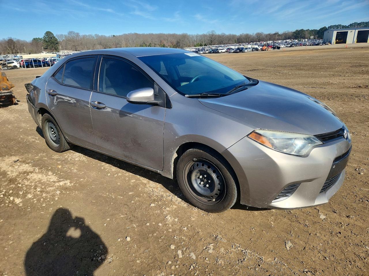 2016 TOYOTA COROLLA LE photo 4