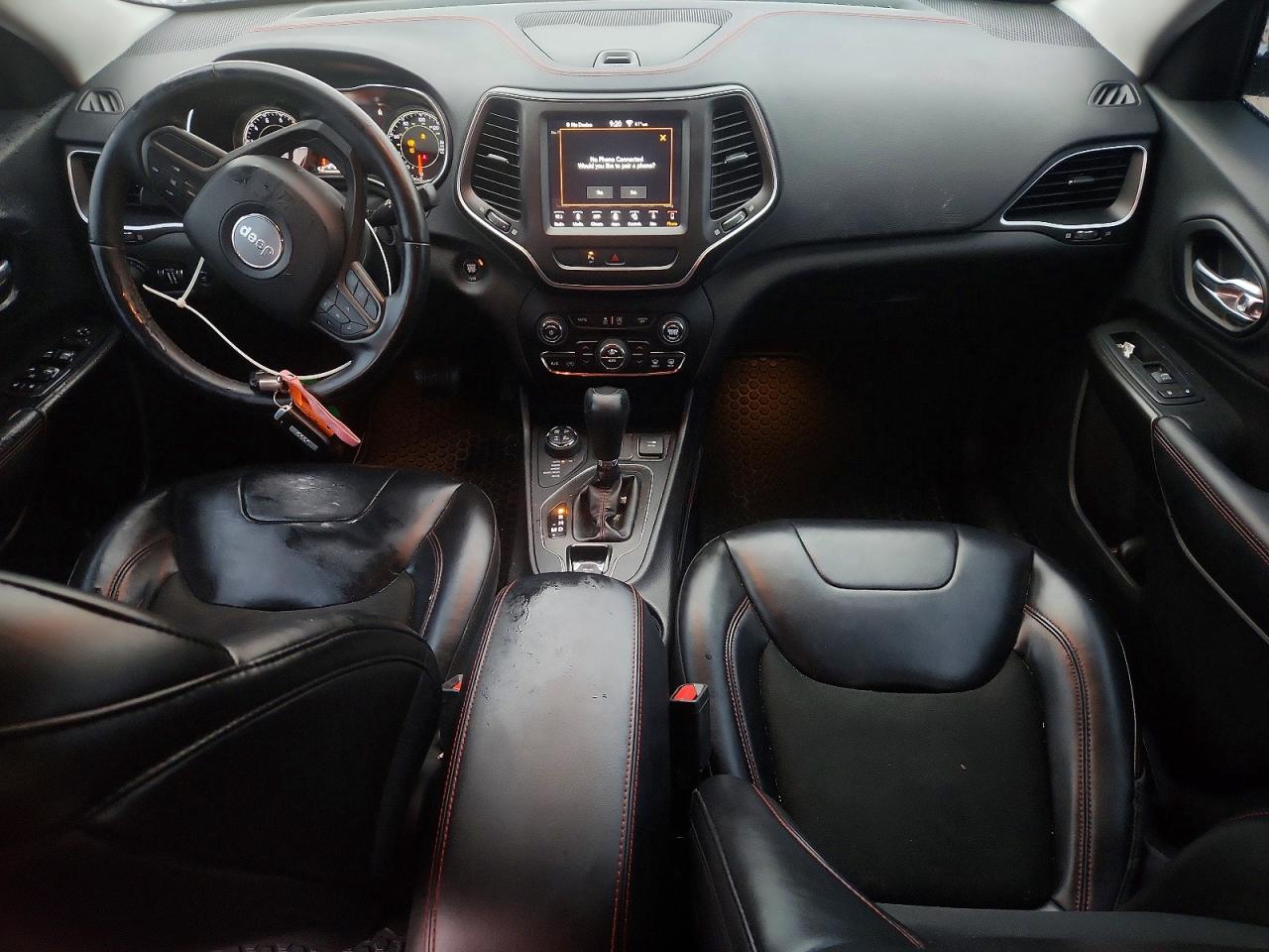 2019 JEEP CHEROKEE TRAILHAWK photo 8