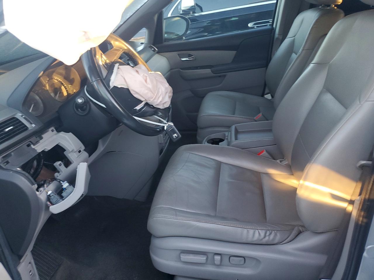2014 HONDA ODYSSEY EXL photo 25