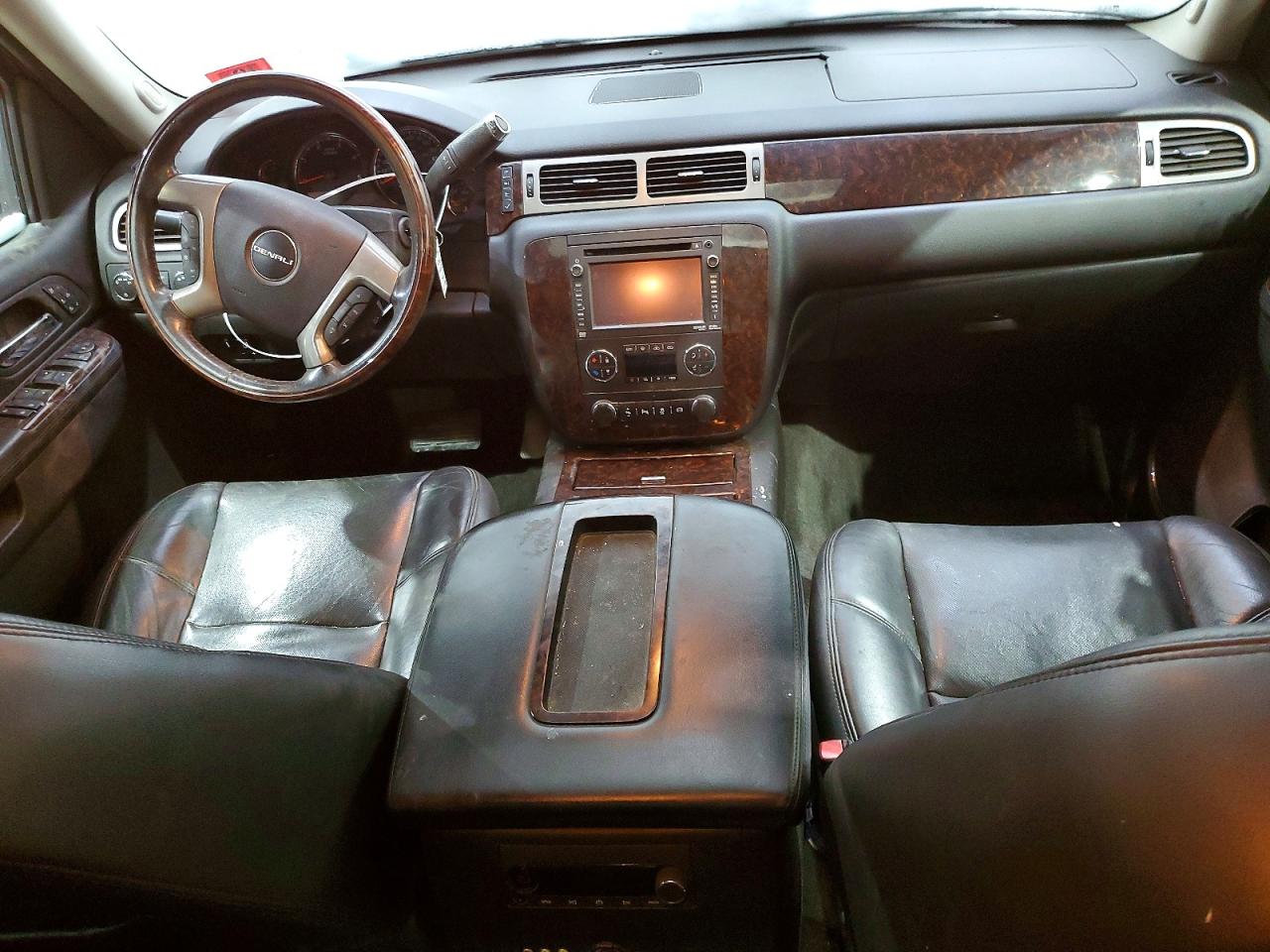 2014 GMC SIERRA K2500 DENALI photo 22