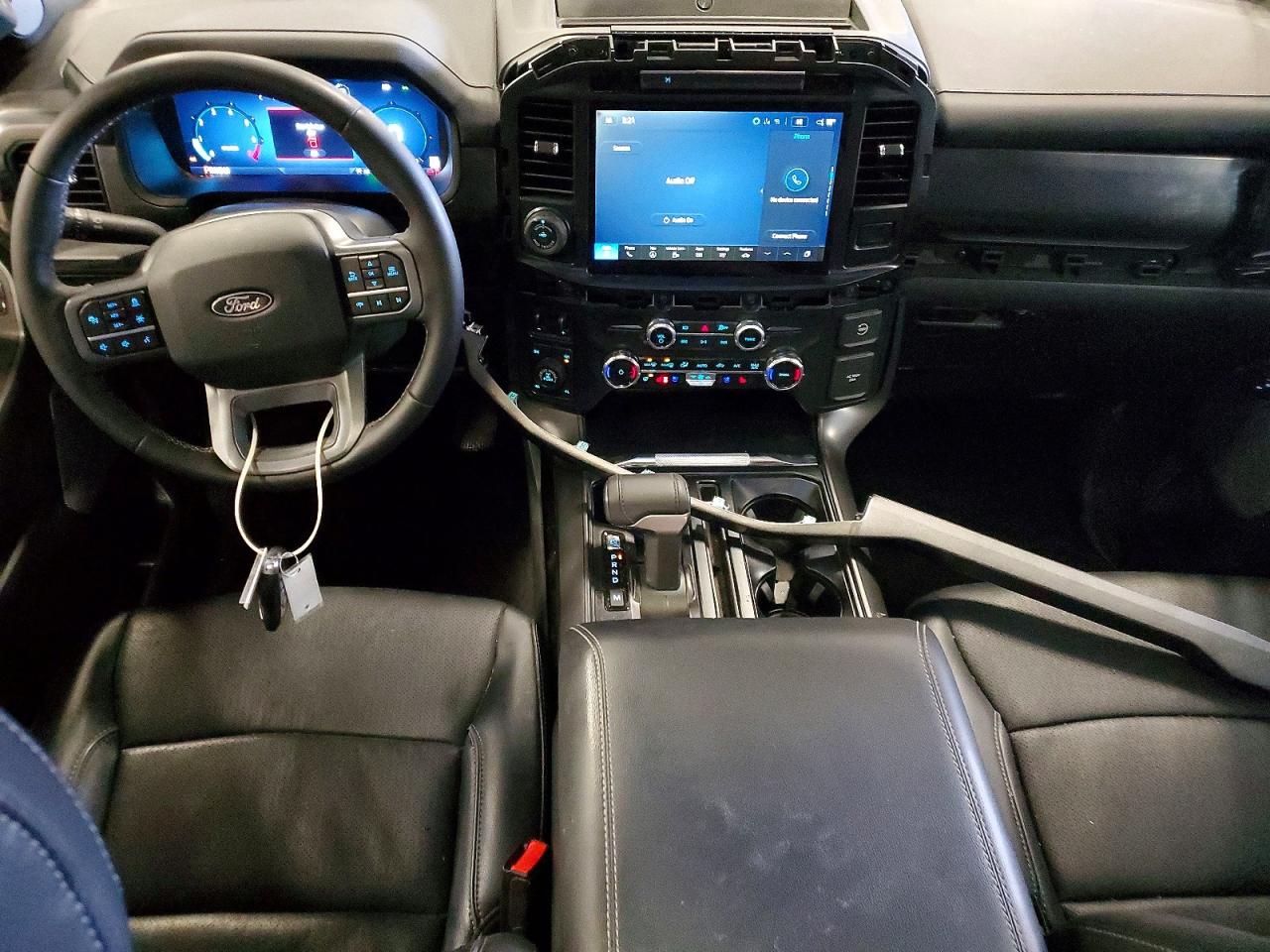 2025 FORD F150 LARIAT photo 8