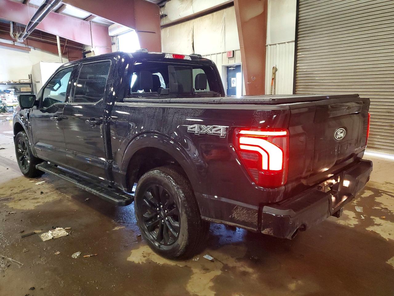 2025 FORD F150 LARIAT photo 2