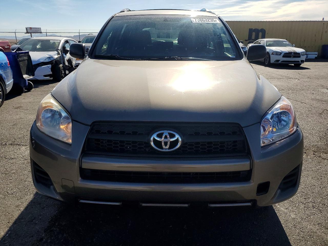 2012 TOYOTA RAV4 photo 9