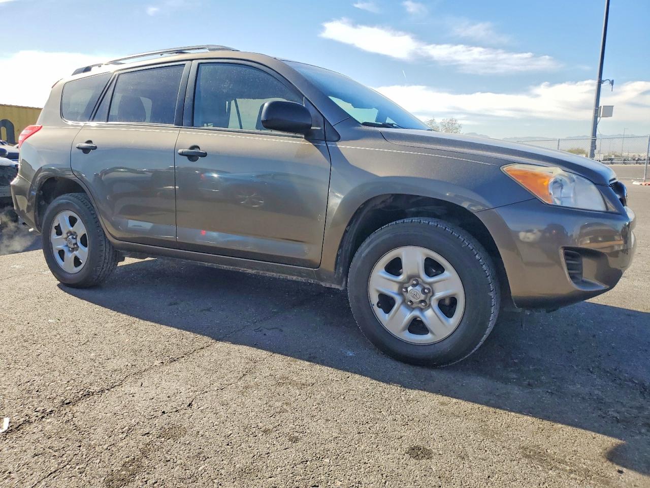 2012 TOYOTA RAV4 photo 7